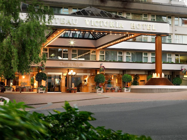 Chateau Victoria Hotel and Suites