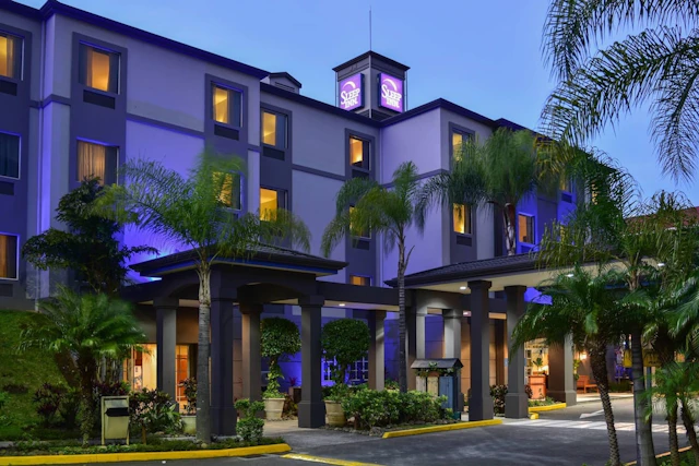 Sleep Inn Hotel Paseo Las Damas