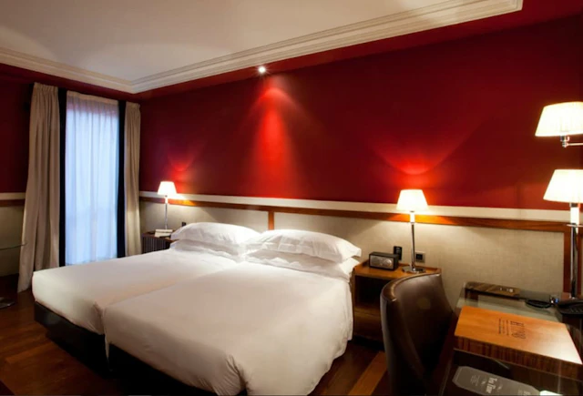 Hotel 1898