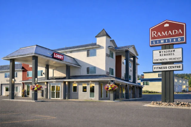 Ramada by Wyndham 100 Mile House