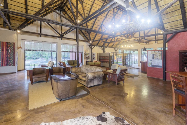 Hobatere Lodge